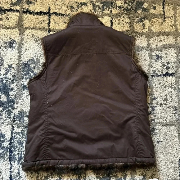 Reversible Vest - Picture 4 of 4